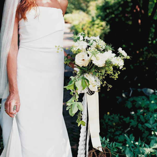 photo by New York City based wedding photographer Karen Hill - white bouquet detail 